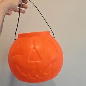 Vintage 90's Orange Blow Mold Pumpkin Jack' O Lantern Halloween Bucket